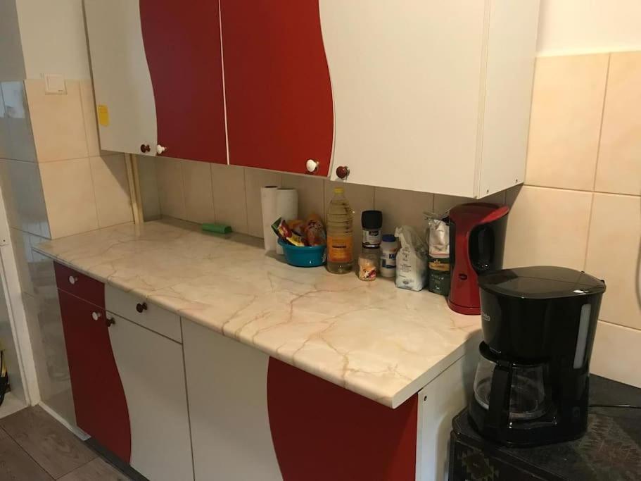 R Castle - 2 Room Apartment Μπρασόβ Εξωτερικό φωτογραφία